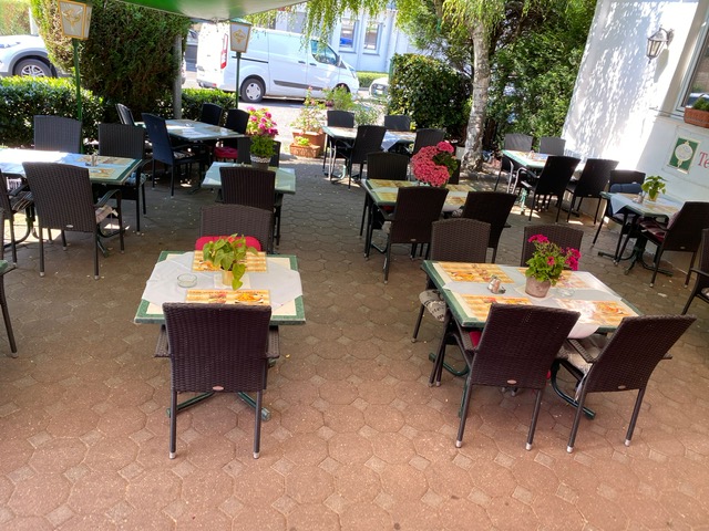 Gemütliche Terrasse Restaurant Duisdorf